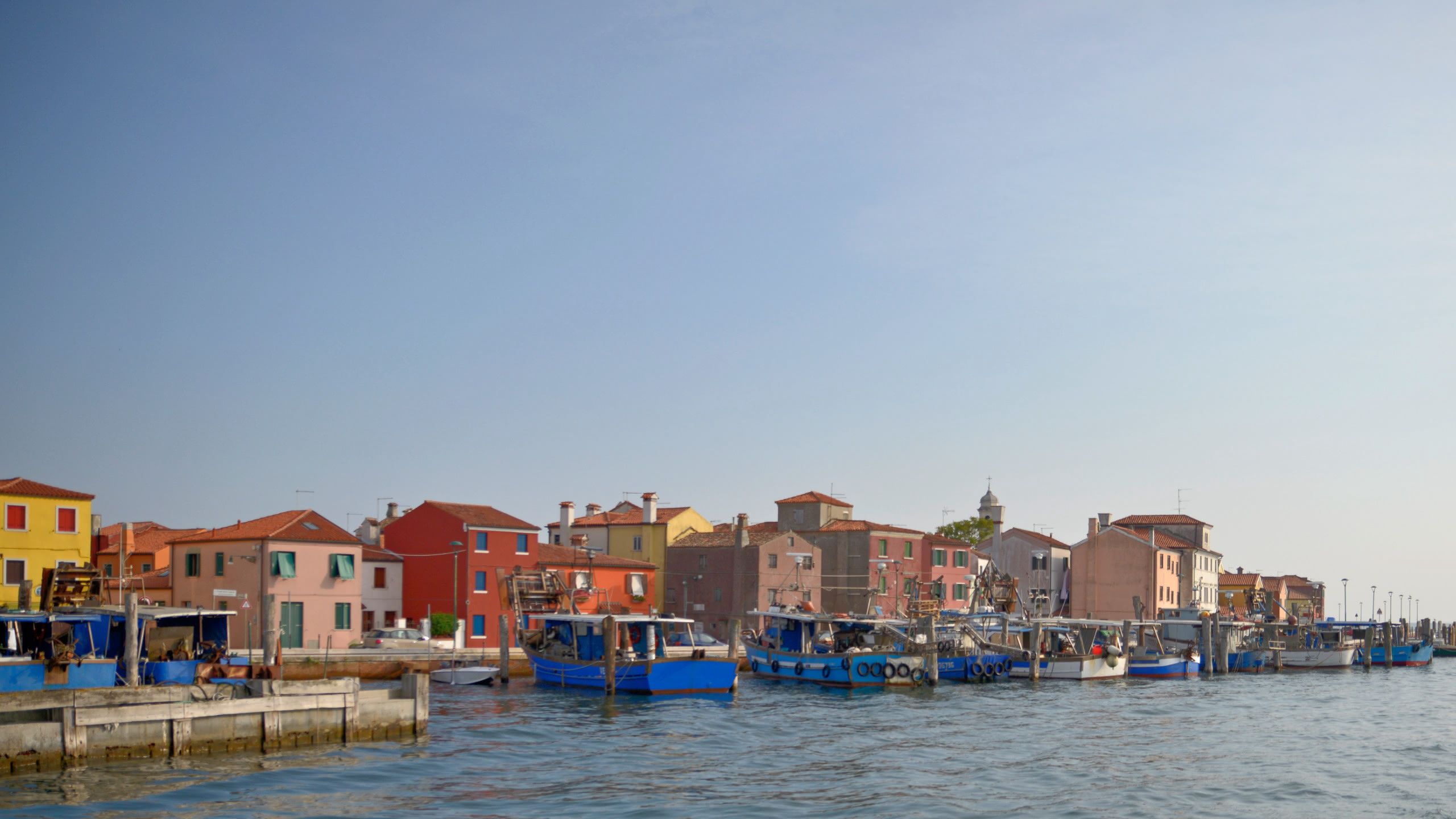 a view of the island of Pellestrina